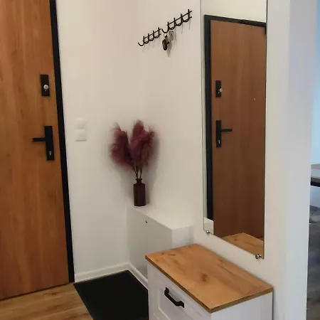 Tyniecka Apartment *